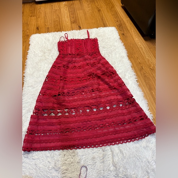 Hyacinth House Red Lace Marlee Midi Dress - Picture 9 of 15